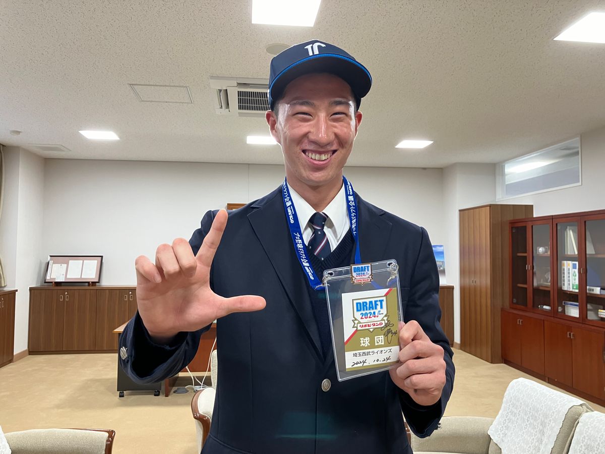 【西武】ドラフト1位の齋藤大翔へ指名挨拶「西口監督からはすごく期待していると言ってもらった」