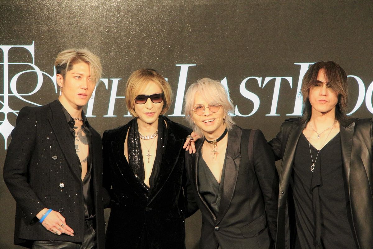 （左から）MIYAVIさん、YOSHIKIさん、HYDEさん、SUGIZOさん