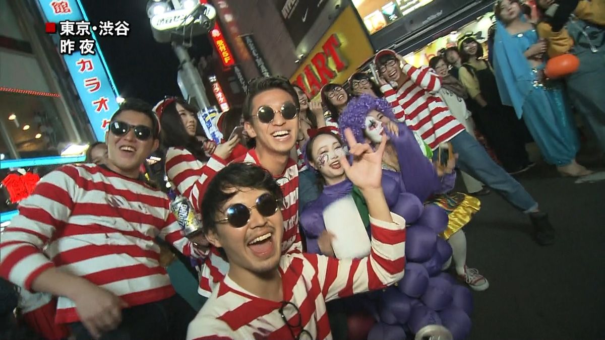 ハロウィーン前夜　渋谷交差点　仮装で混雑
