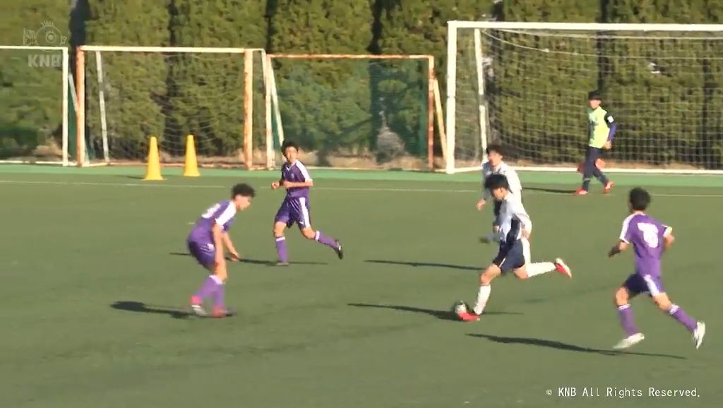 七尾市から避難　鵬学園高校サッカー部　富山県内チームと練習試合