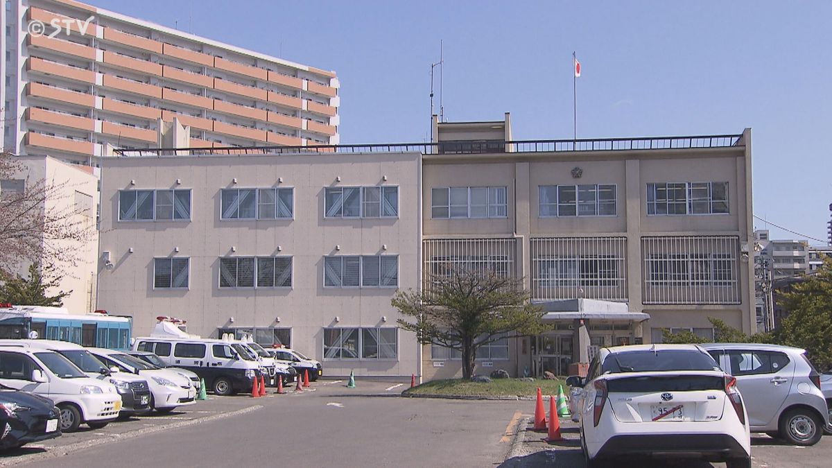 口論から妻の髪の毛をつかみ引き倒す 暴行の疑いで会社員の男を逮捕 札幌市