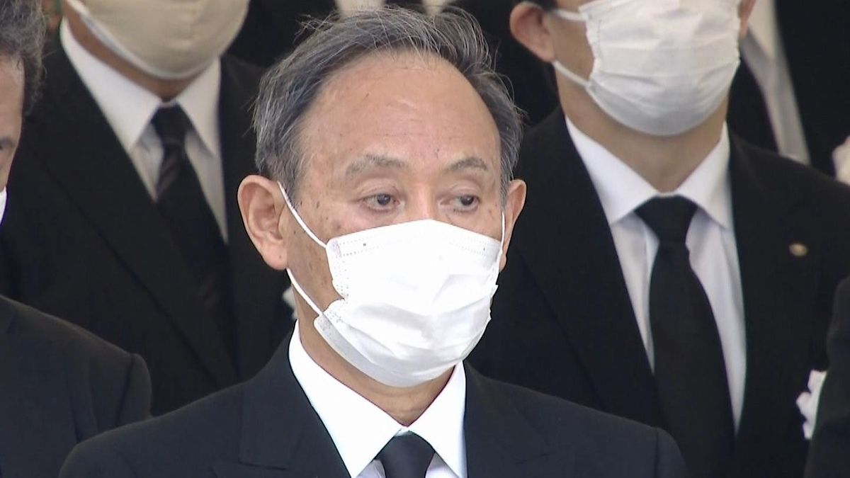 菅総理、長崎の平和祈念式典に１分遅刻