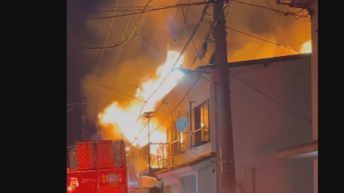 「こんな大きな火を見たことない」住宅6軒が燃える火事　火元とみられる住宅で1人の遺体　大阪・旭区