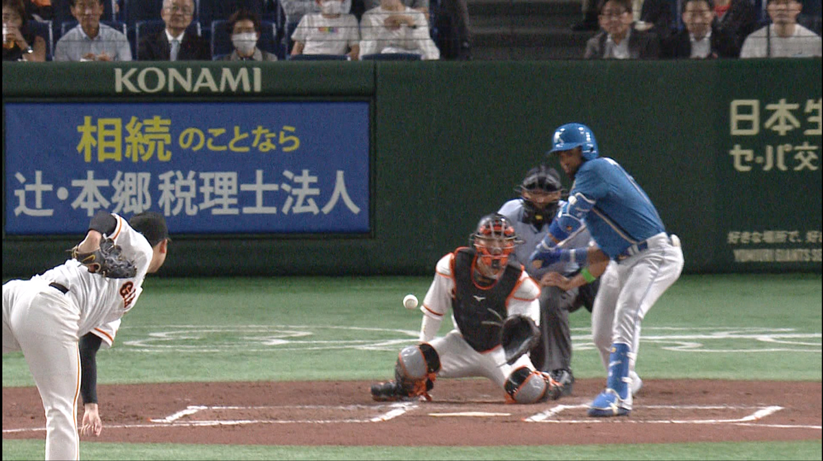 スライダーで三振を奪う巨人・横川凱投手(画像:日テレジータス)