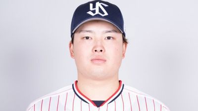 ヤクルト・村上宗隆 小笠原慎之介のナックルカーブにタイミング合わず2打席連続三振 ファンからは「プレッシャーもあるのか」の声