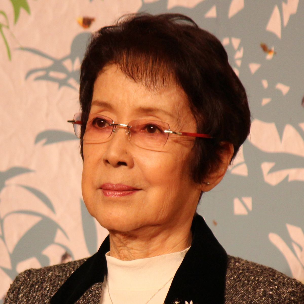 奈良岡朋子さん、肺炎のため死去 93歳　『おしん』ではナレーションも担当