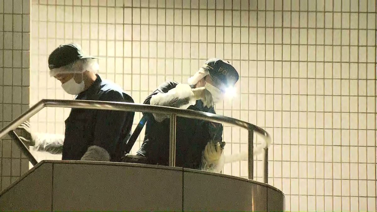 所沢市マンション男性殺害　事件に巻き込まれた3階の部屋、事件後に鍵かかった状態