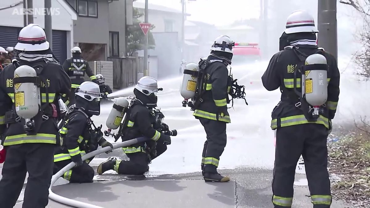 能代大火から75年 地域住民と消防が訓練