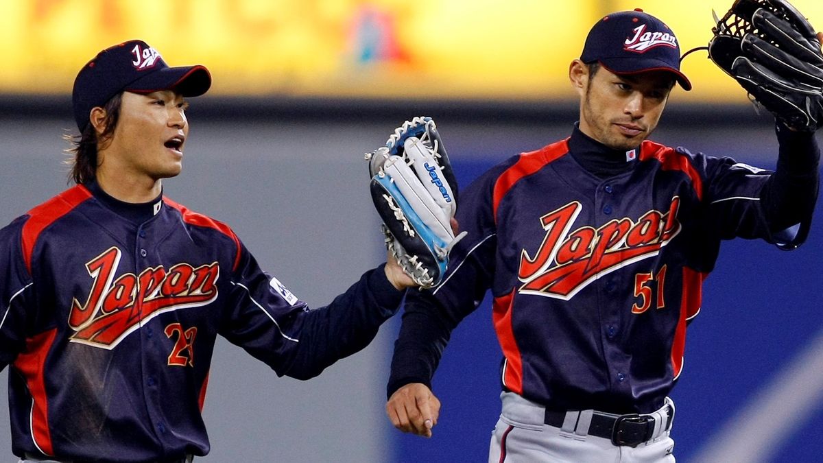 「歴史に名を刻んだ」ヤクルト・青木宣親氏　米殿堂入りのイチロー氏を祝福　WBC2連覇を共に戦う