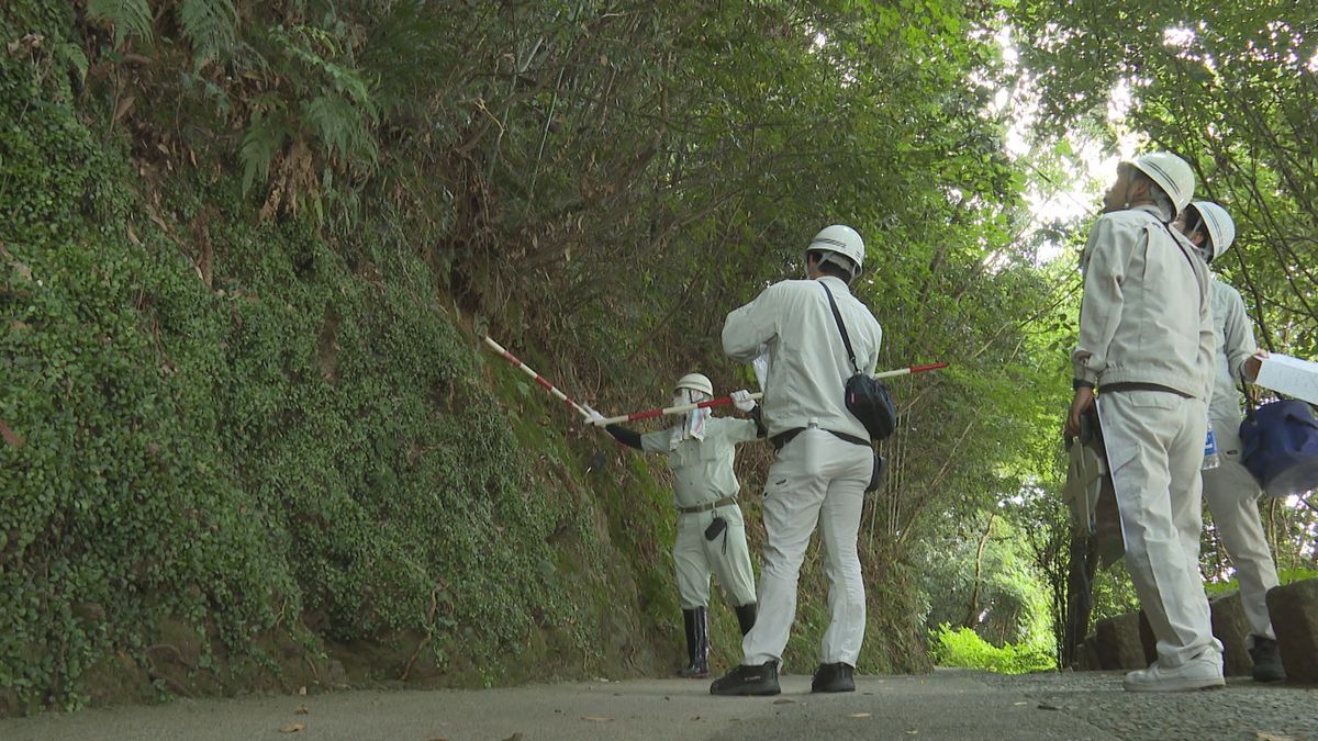 松山市の土砂崩れ受け「対策講じていきたい」宇和島城の城山で緊急安全点検