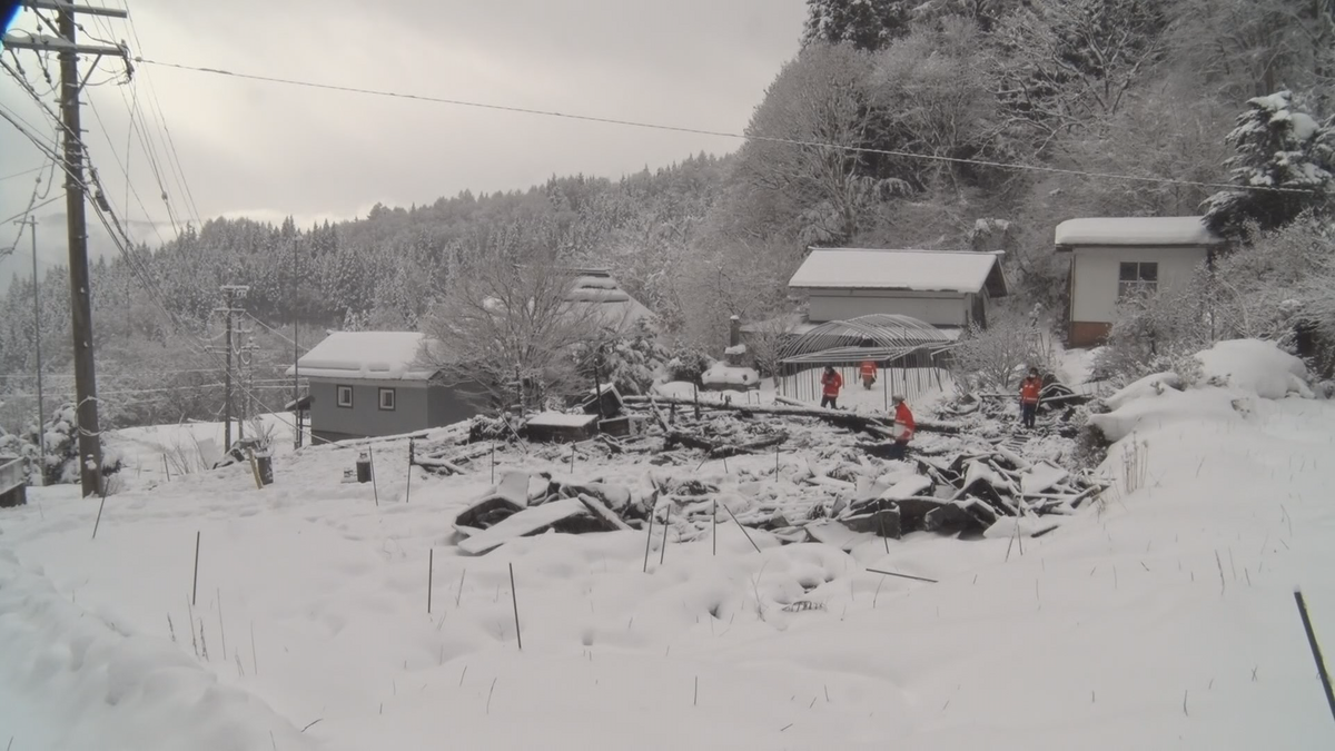 県内住宅火事相次ぐ　長野市１人死亡　上田市９０歳男性が死亡　