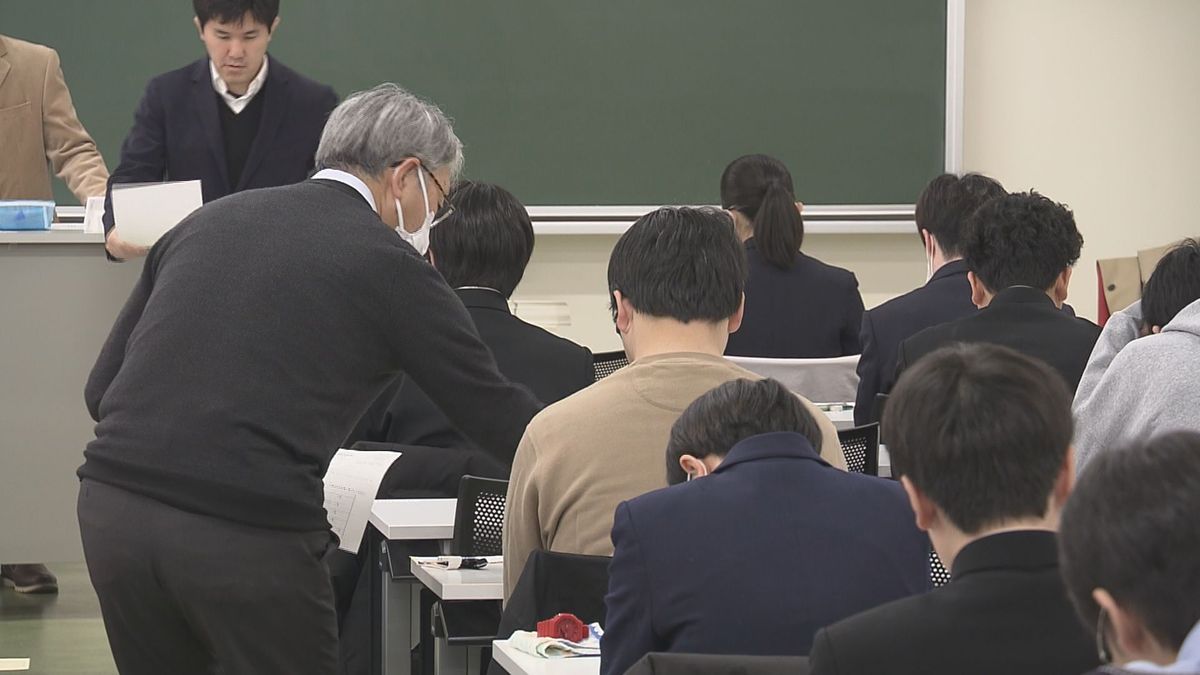 山形県内は山形大学など4大学で受験生が2次試験前期日程に挑む　大きなトラブルなし　