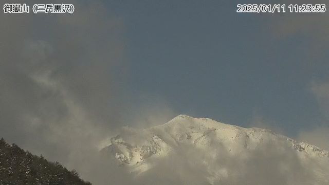 御嶽山の噴火警戒レベルを2に引き上げ　火口から概ね1キロ範囲で火砕流などに警戒