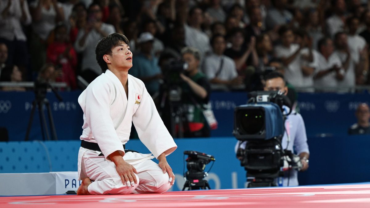 パリオリンピックで金メダルを獲得した柔道・阿部一二三選手(写真：松尾/アフロスポーツ)