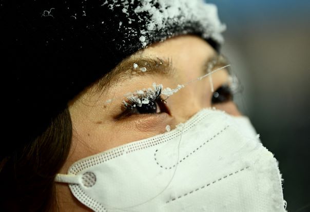 【北京五輪】氷点下22度　現地取材Dの凍ったまつ毛が物語る“過酷な環境”　金候補のモーグル堀島は準備万全