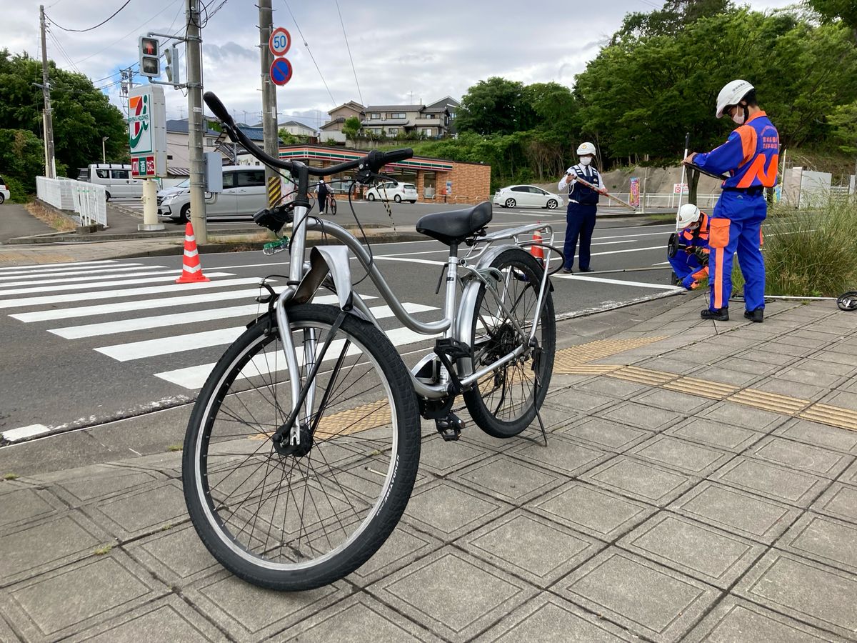 多賀城市の路上で自転車と乗用車が接触　高校生とみられる男性が意識不明（宮城）