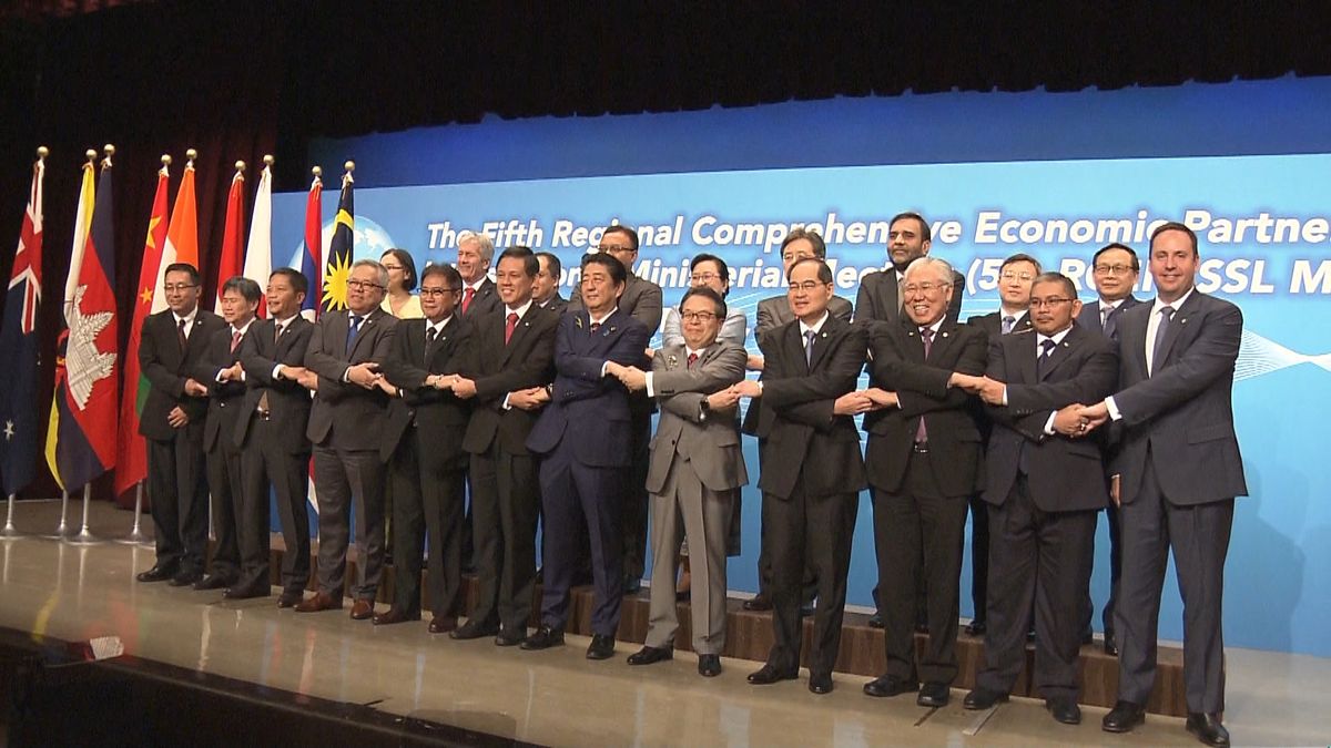 東アジア地域包括的経済連携　閣僚会合開始