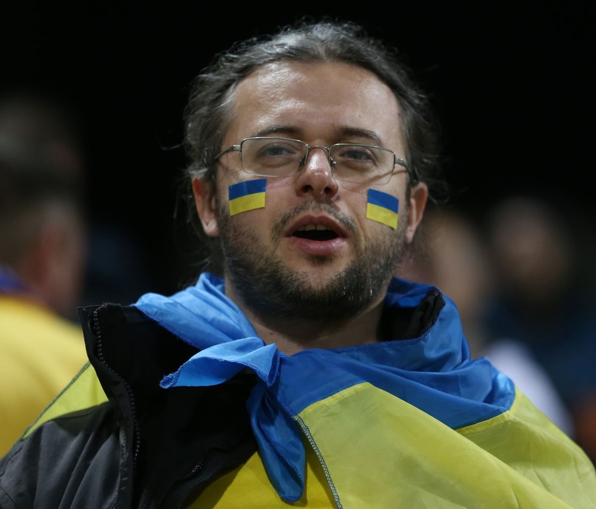 サッカーW杯欧州予選プレーオフ準決勝が延期に　ウクライナの選手が24日の試合には出場できない見通しで