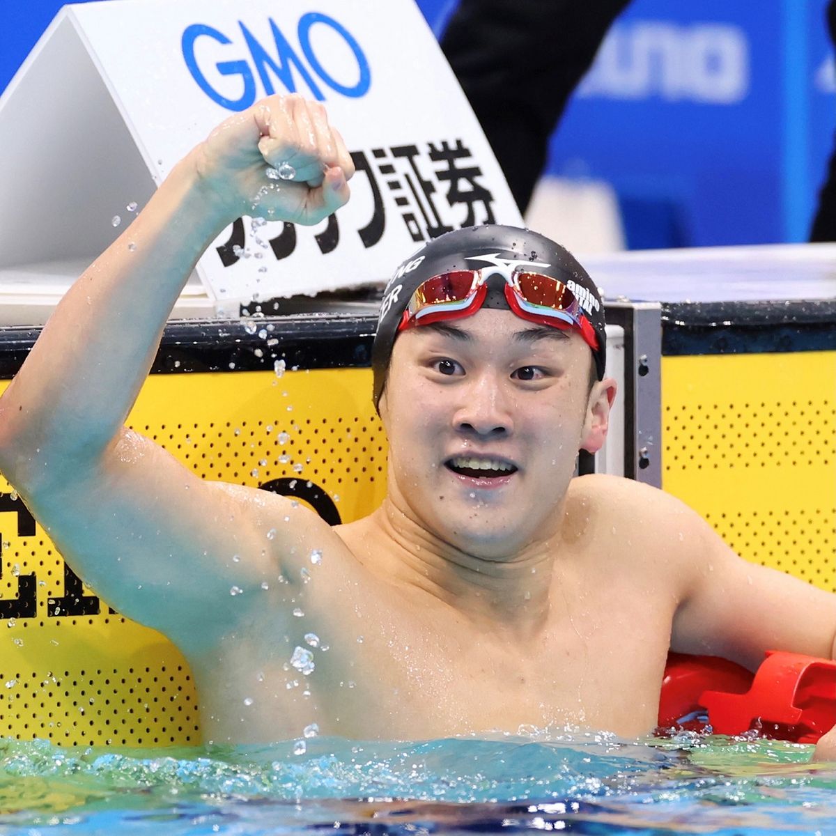 ２０歳佐藤翔馬２００ｍ平泳ぎ日本新で内定