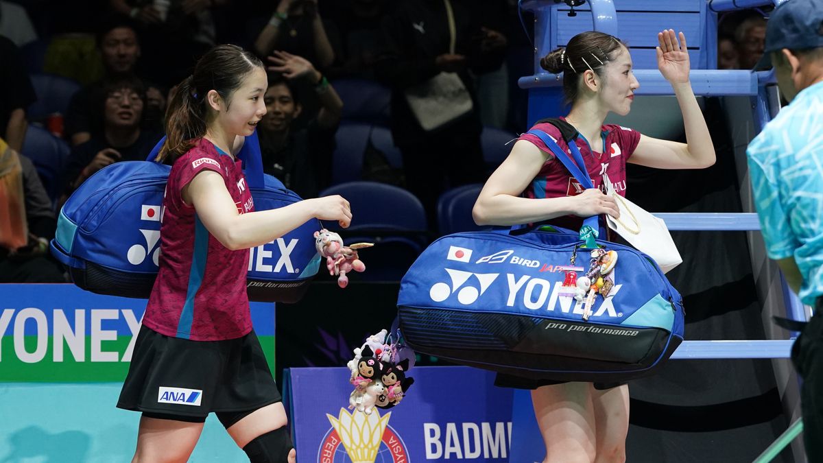 準々決勝で敗退となった松友美佐紀・志田千陽ペア(写真：アフロ)