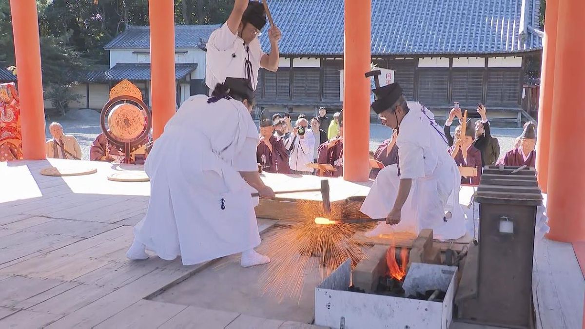 金物の神様まつる南宮大社で「ふいご祭り」平安時代から続く伝統行事　仕事の安全や商売繁盛を祈願　岐阜・垂井町