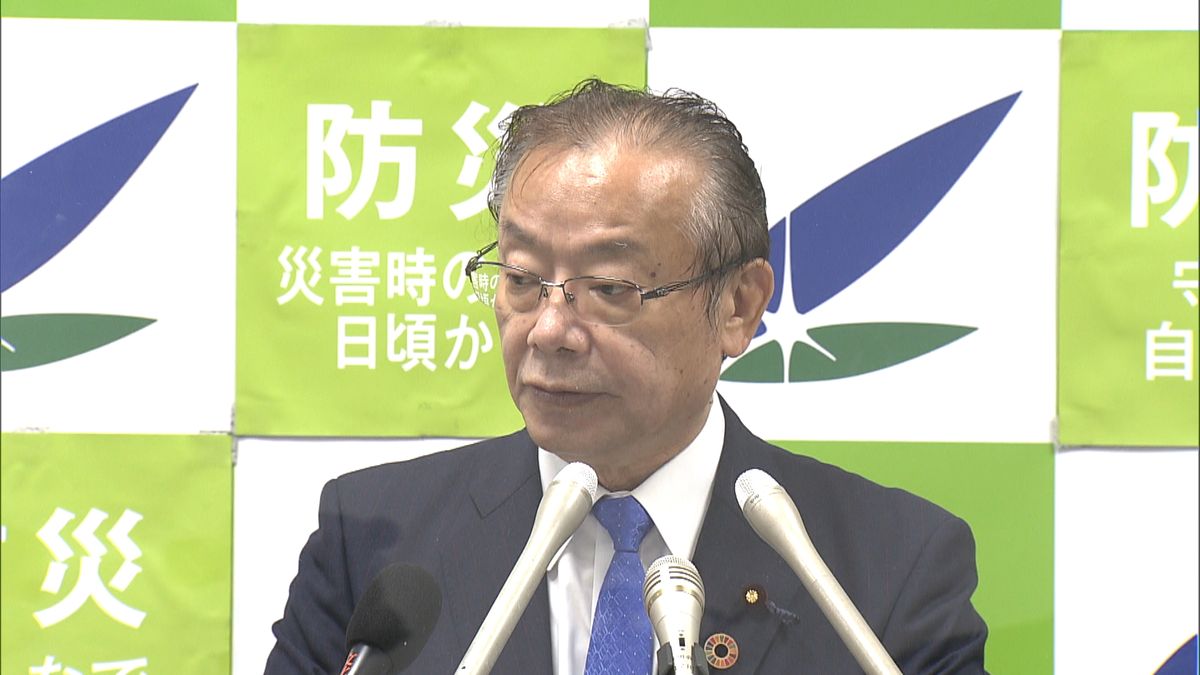 警察庁長官の辞職承認　谷国家公安委員長「本人の決心が固く、思いを尊重した」