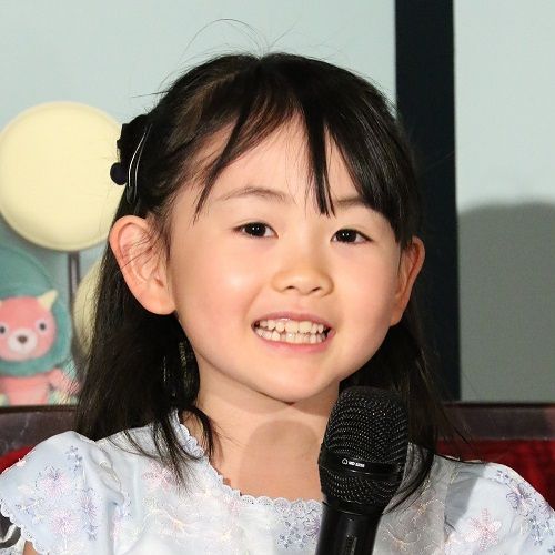 アーニャ役の福地美晴さん（7）