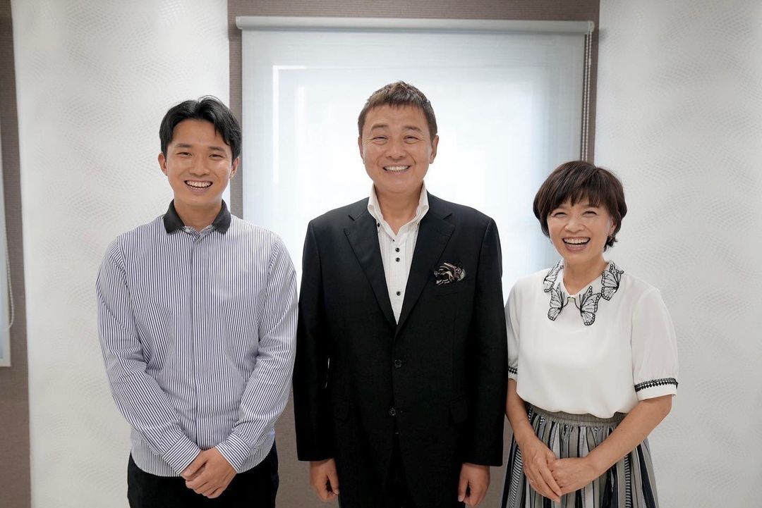 榊原郁恵「さぁ がんばろう」 渡辺徹さん死去後、初の投稿で“笑顔の家族写真”を掲載