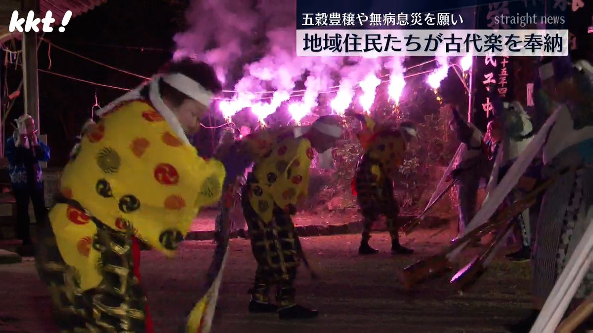 明治期前から伝われるとされる古代楽を奉納 南関町･小原菅原神社の祇園祭