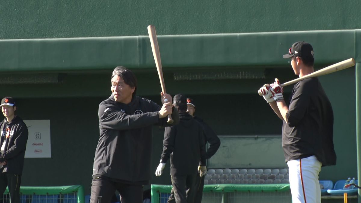 【巨人】松井秀喜氏が秋広優人に熱血指導　ティー打撃では“みっちり45分間”「ポテンシャルは素晴らしい」