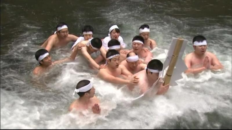 神職の卵“入所みそぎ”雪解け水で身清める