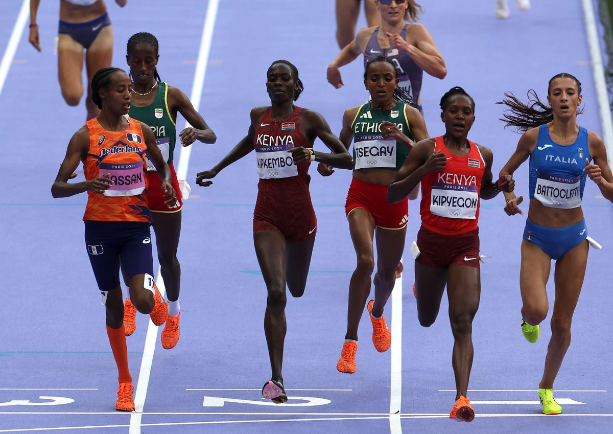 5000m予選では盤石のレース運びで2位通過（写真:新華社/アフロ）