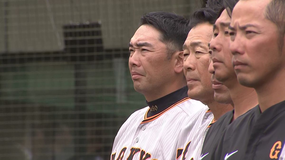 【開幕まであと21日】初ヒットは阪神戦　巨人・阿部監督は2塁上で“控えめ”ガッツポーズ