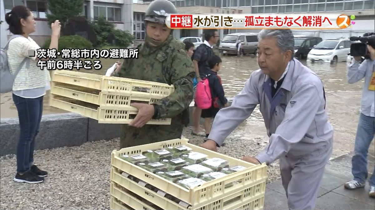 常総市で救助進む　避難所の孤立解消へ