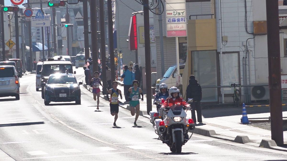 冬の甲斐路を駆け抜ける