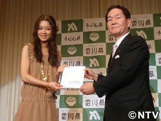 藤澤恵麻、本部長としてうどん県産品ＰＲ