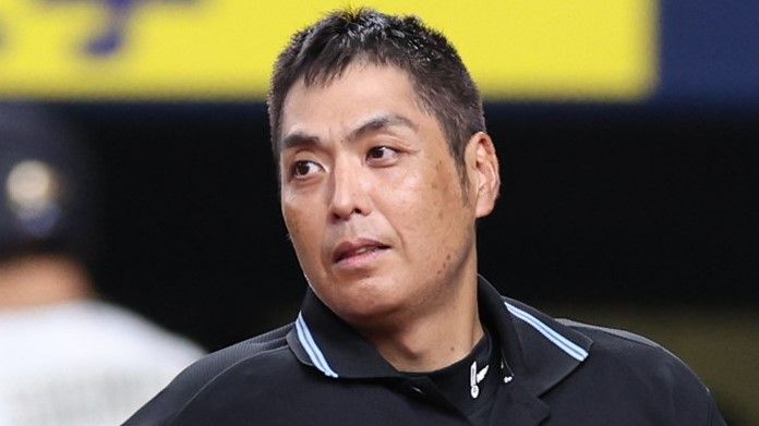 白井塁審とショート宜保が衝突　記録は内野安打　ファンもざわつく「謎な事起きた」