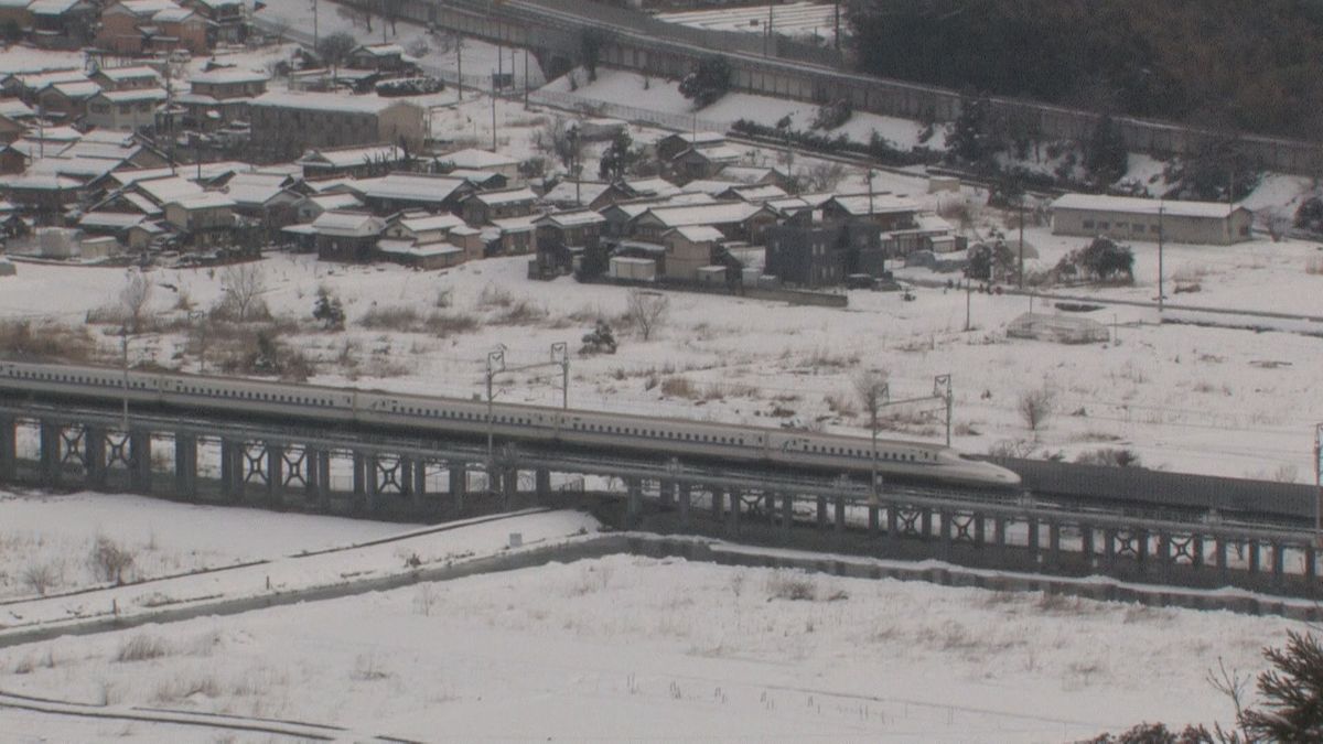 【寒波】東海道・山陽新幹線のダイヤに最大12分の遅れ　特急「スーパーはくと」「はまかぜ」一部運休（24日午後0時半現在）