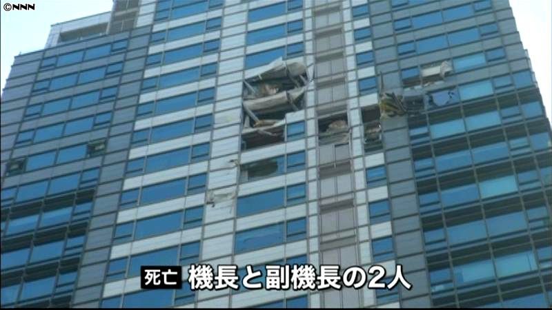 高層マンションにヘリ衝突、２人死亡　韓国