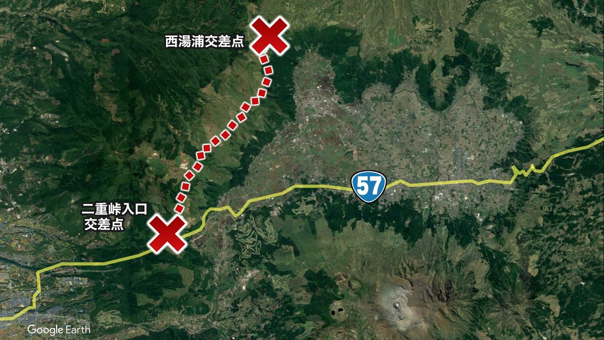 阿蘇のミルクロードの通行止め約７時間半後に解除 車が衝突し倒れた電柱を撤去