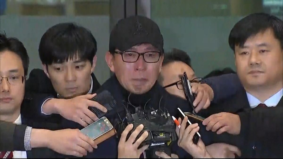 韓国国政介入疑惑　映像監督を逮捕