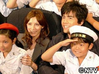 海猿」に海上保安庁が感謝状…伊藤英明「やって良かった」（2010年9月23日掲載）｜日テレNEWS NNN