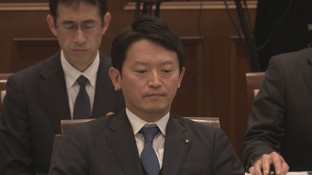 【速報】百条委員会の報告書が議会に提出「パワハラといっても過言ではない言動」「文書に一定の事実」“賛成多数”で了承　斎藤知事は「県の対応は適切」改めて強調