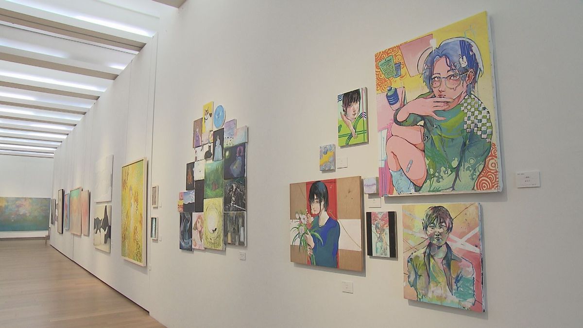 学生たちの集大成　県立芸文短期大学で卒業・修了制作展　彫刻、グラフィックアートなど約150点　大分