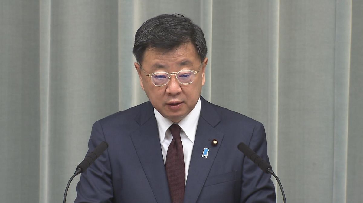 オスプレイ飛行再開「米空軍の判断に問題があると考えていない」松野長官