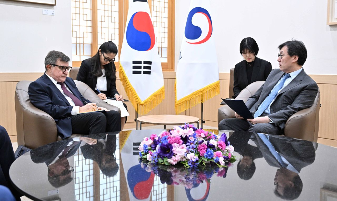 韓国政府、ロシア大使を呼び出し　北との軍事協力中止を強く求める