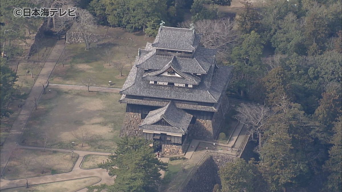 松江らしい景観を大切に…　松江城近くの高層マンション建設をきっかけに進む議論　最大で11か所を「眺望を守る視点場の候補」に　島根県松江市