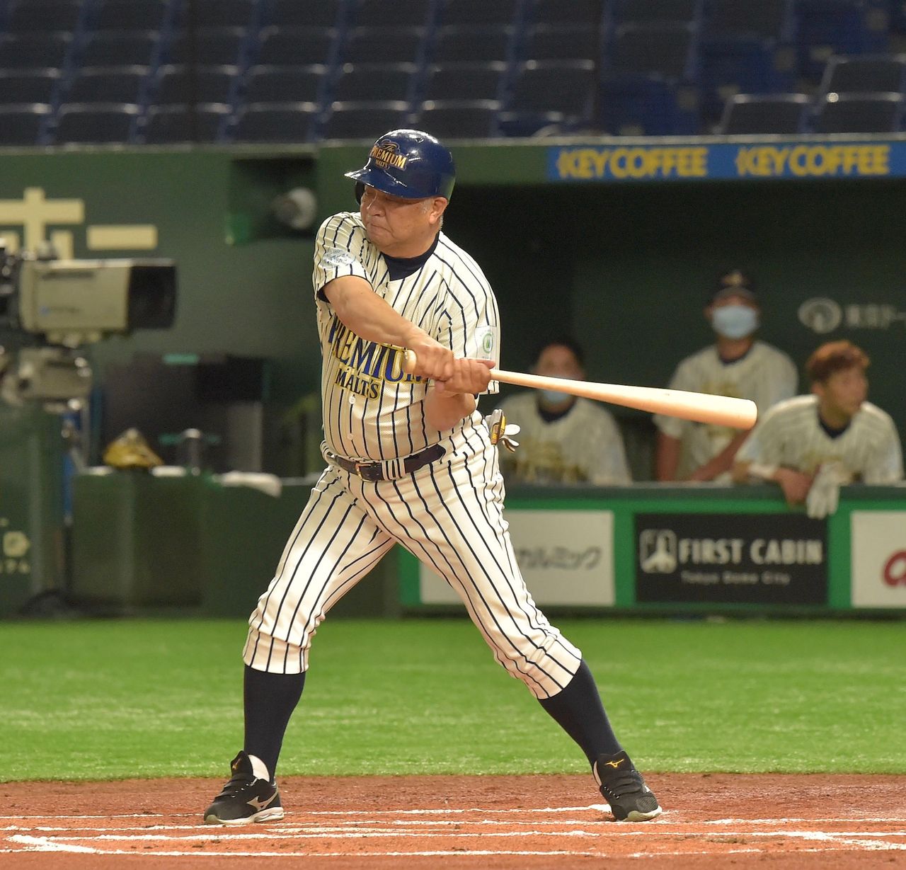 ６６歳掛布雅之ＭＶＰ 先制打で勝利に貢献｜日テレNEWS NNN