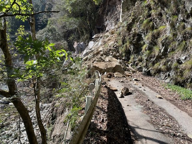 石鎚で山の斜面崩壊 孤立していた登山者６人全員救助完了【愛媛】