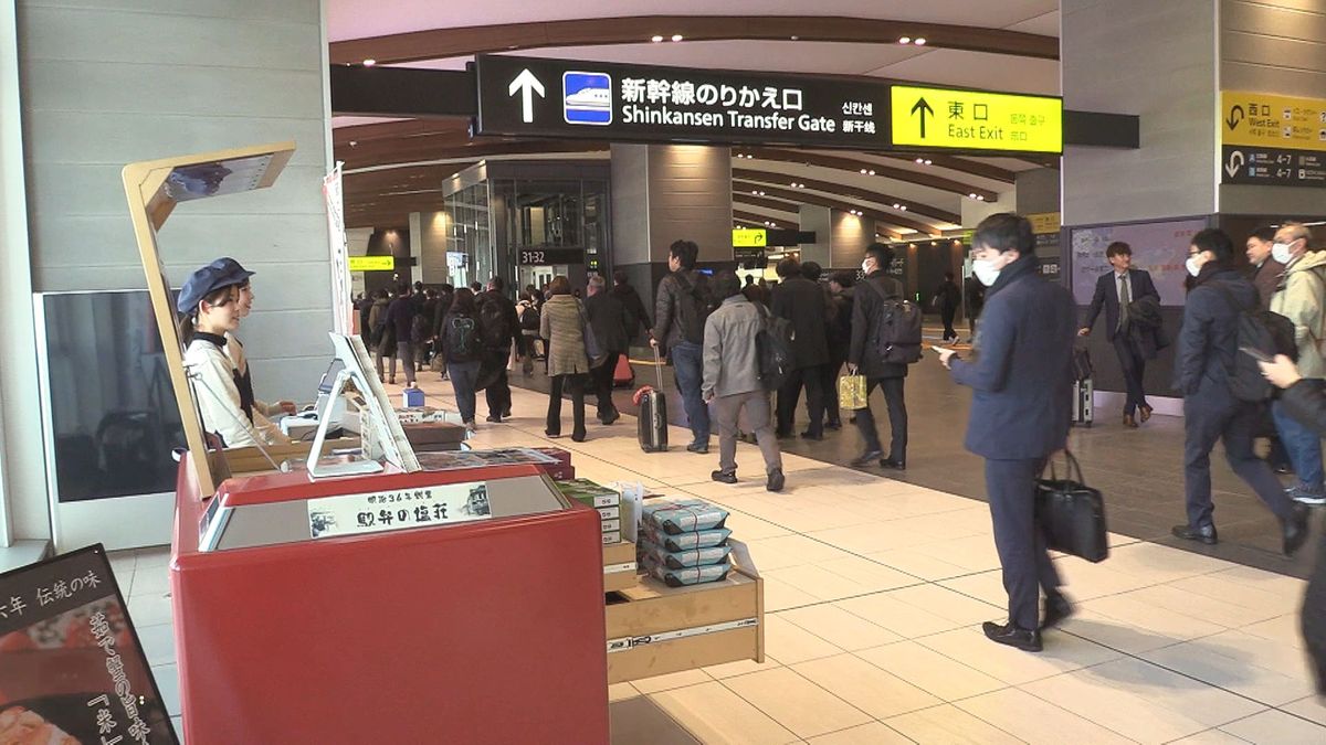 「スムーズに買えて便利」 敦賀駅乗り換えコンコースで駅弁などのワゴン販売始まる